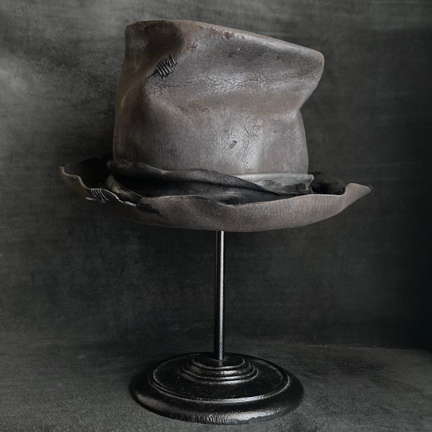 Charcoal crow crash silk hat