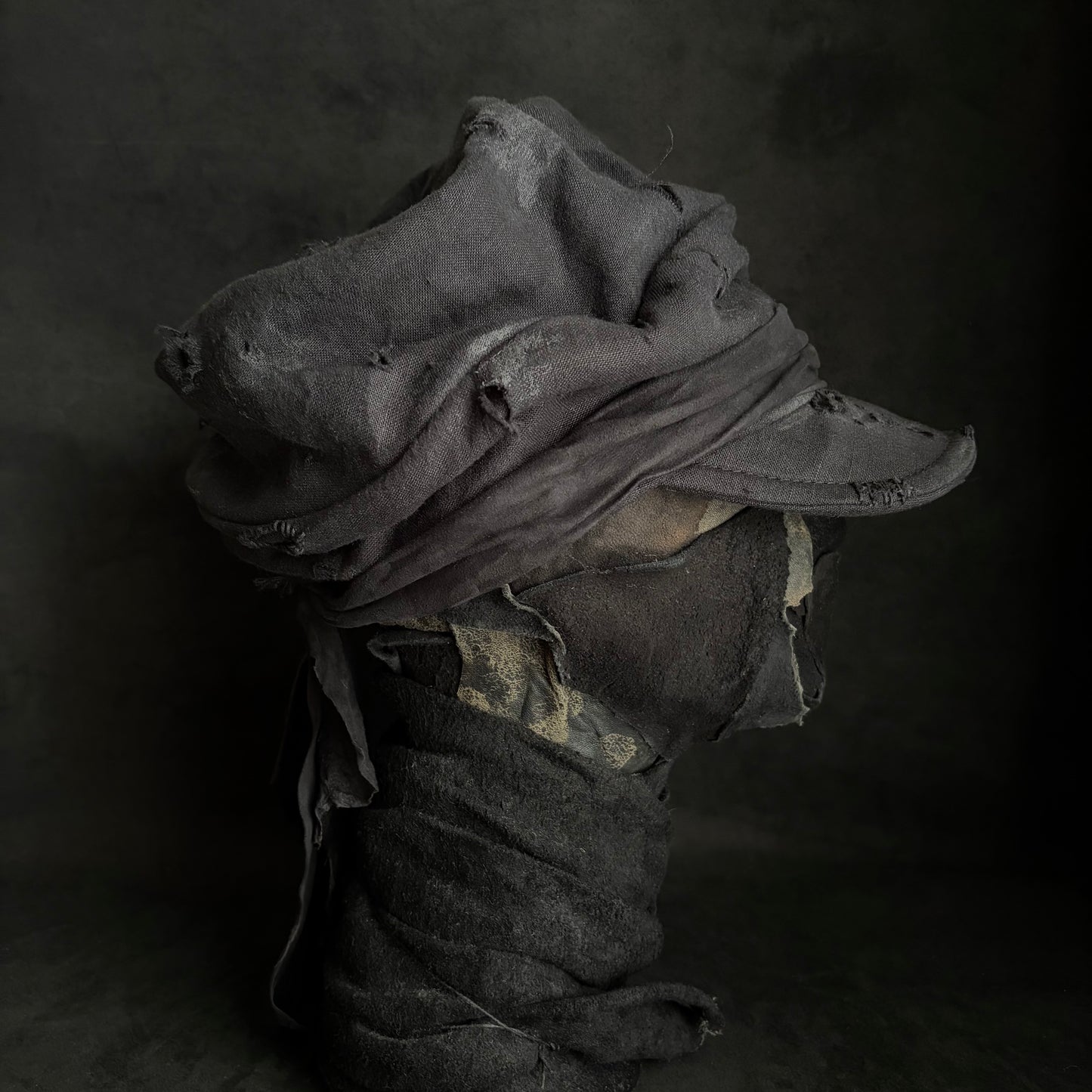 Black linen damage martial turn cap