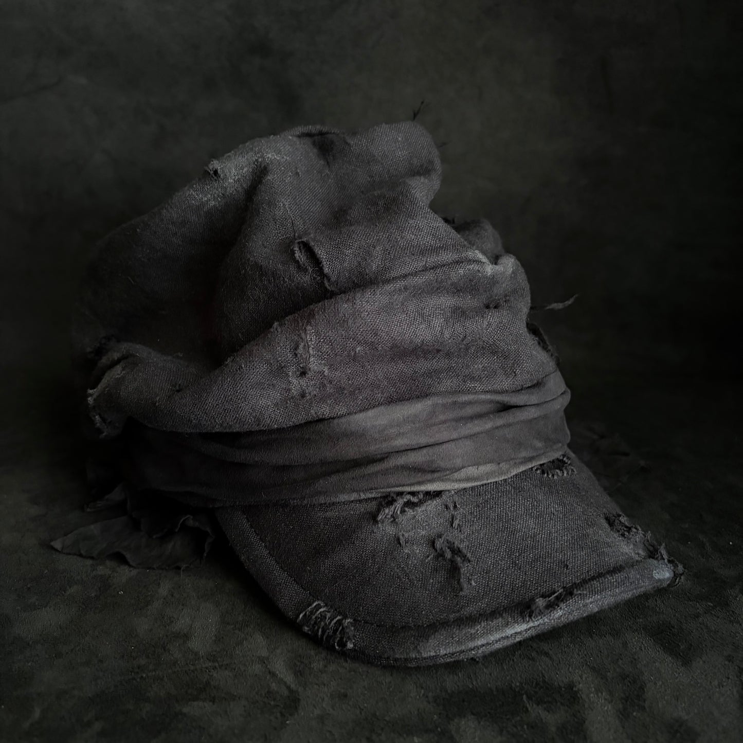 Black linen damage martial turn cap