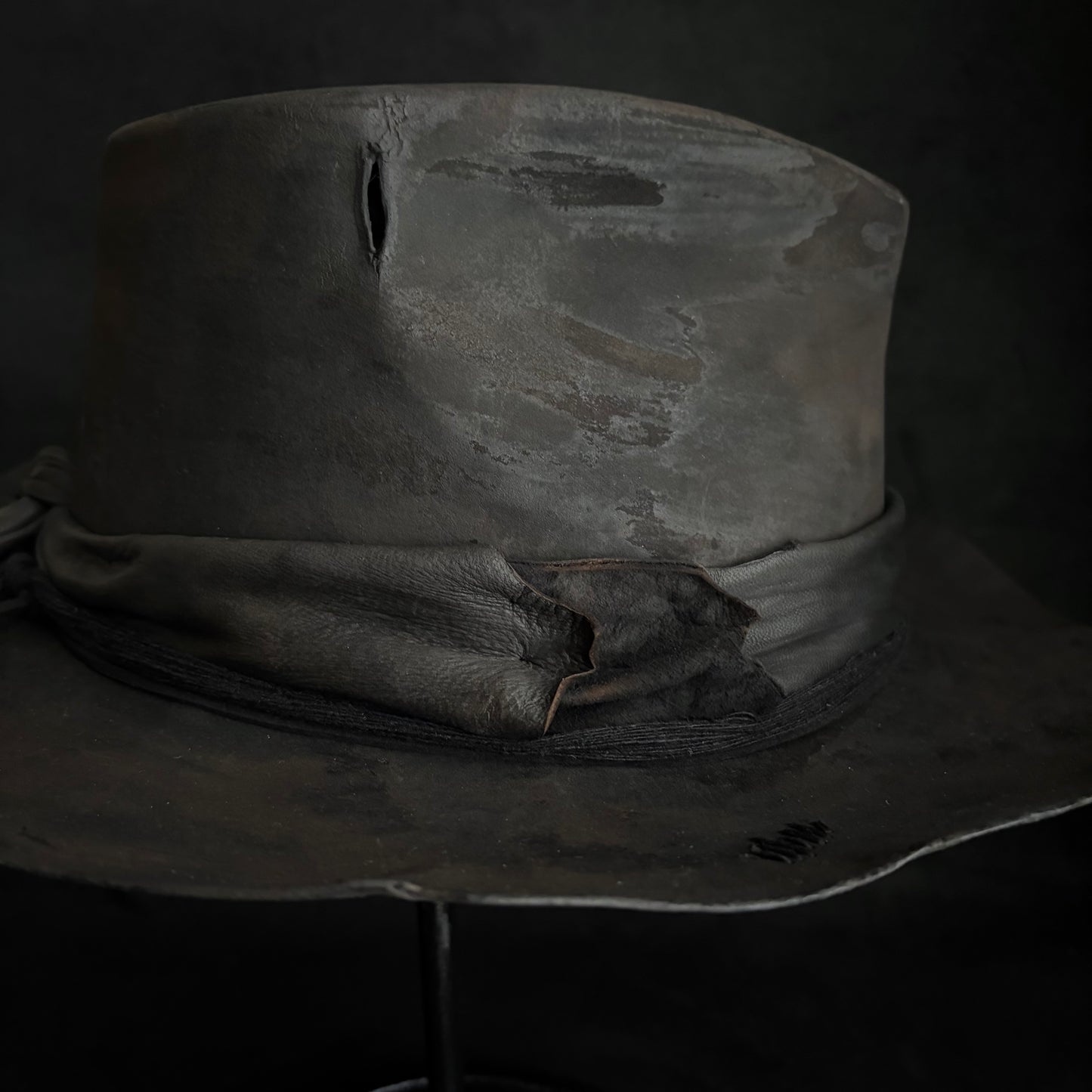 Dark brave beaver fedora hat