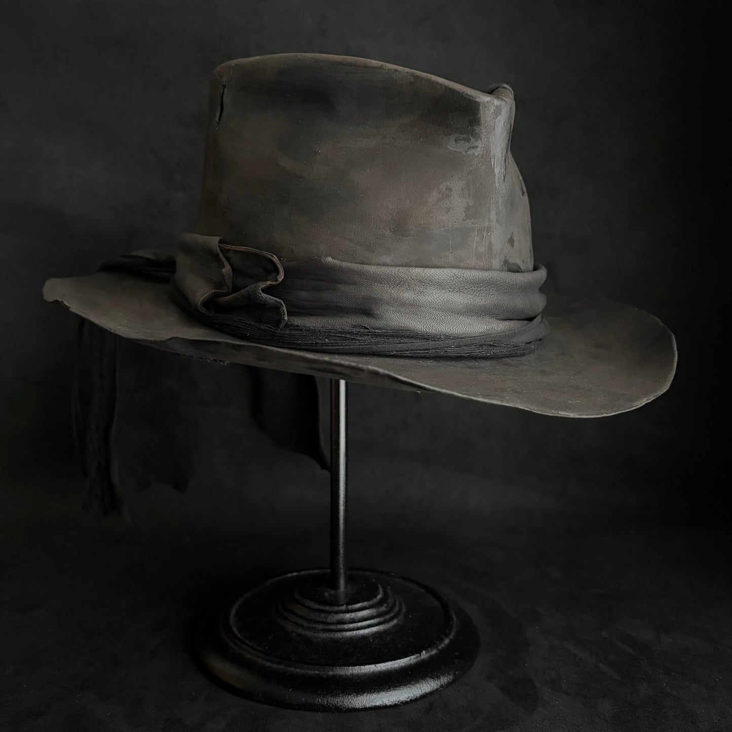 Dark brave beaver fedora hat