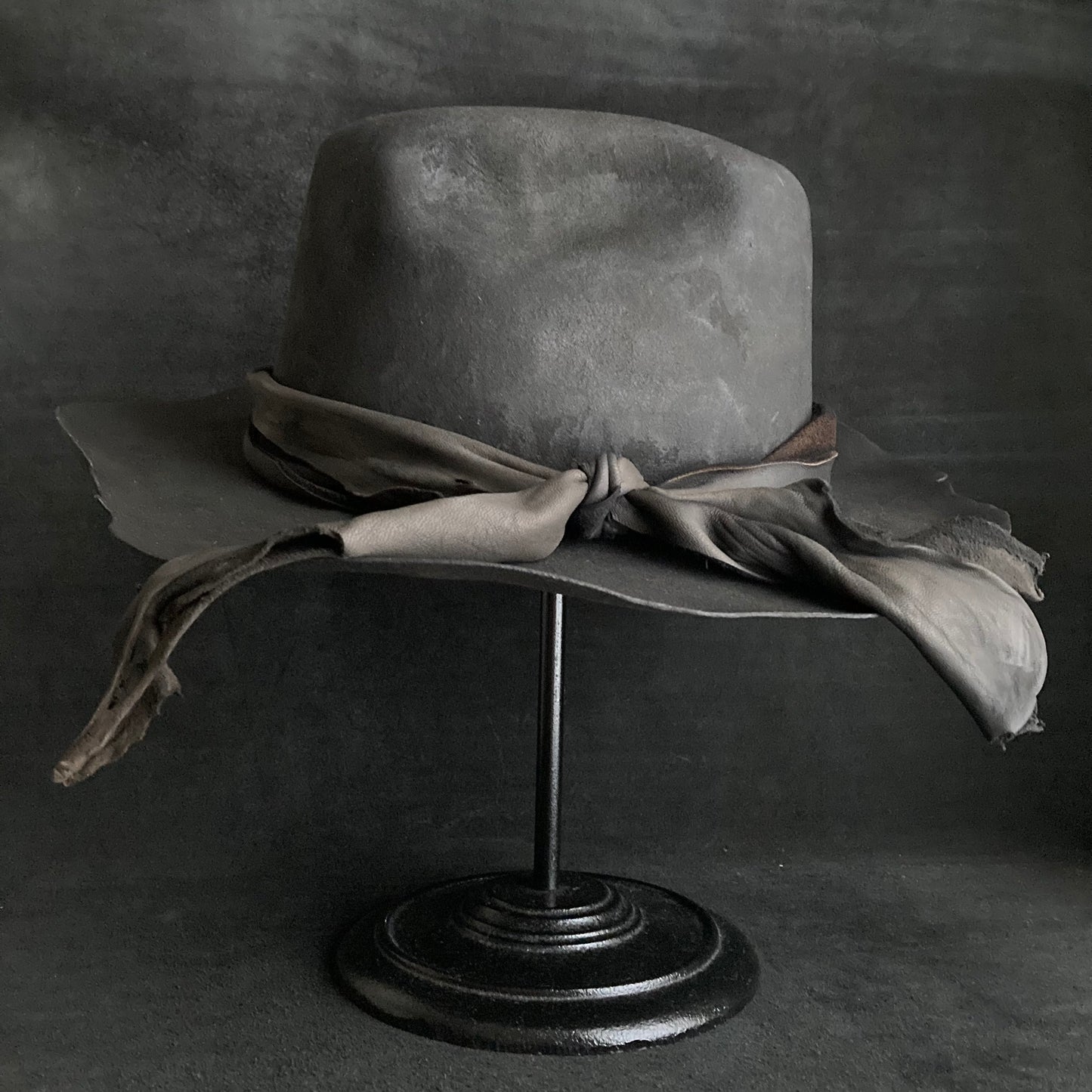 Charcoal jagged leather western hat