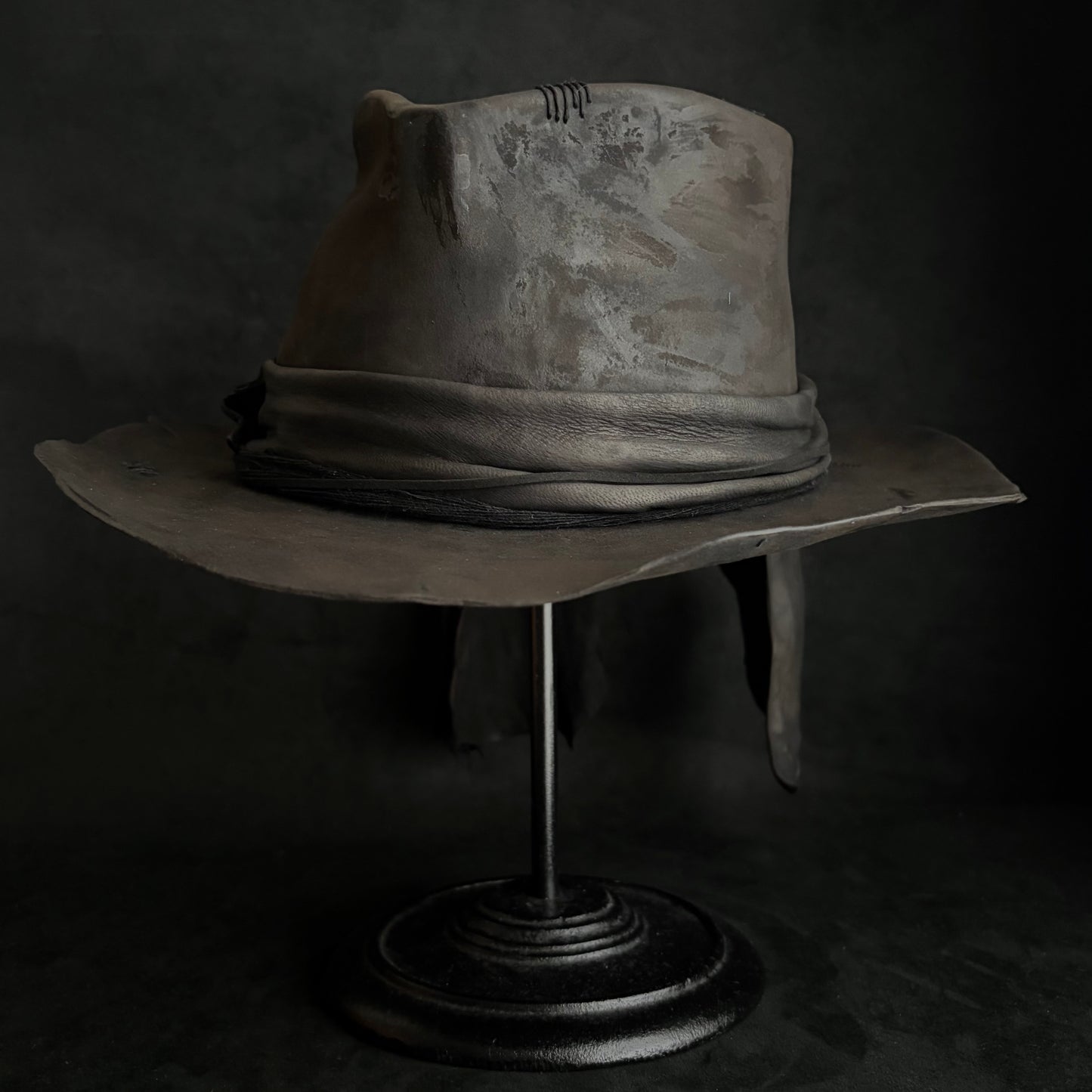 Dark brave beaver fedora hat