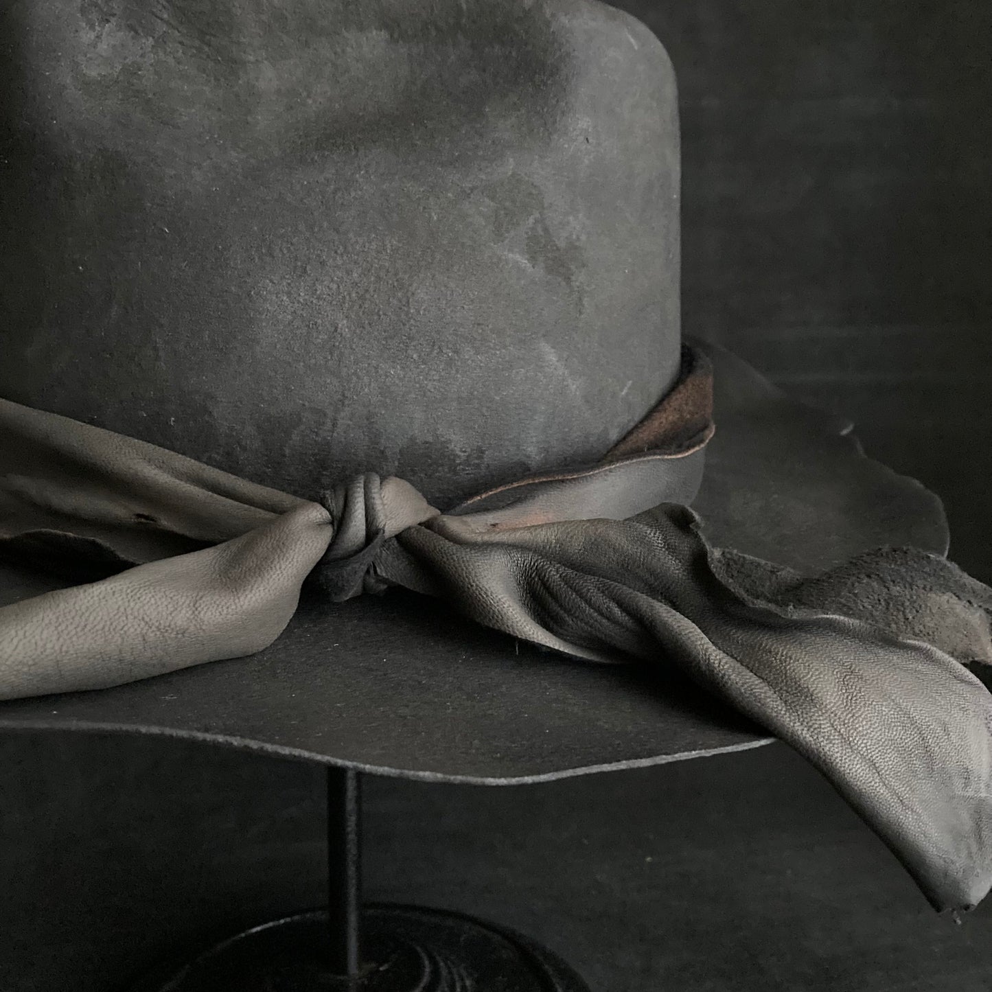 Charcoal jagged leather western hat