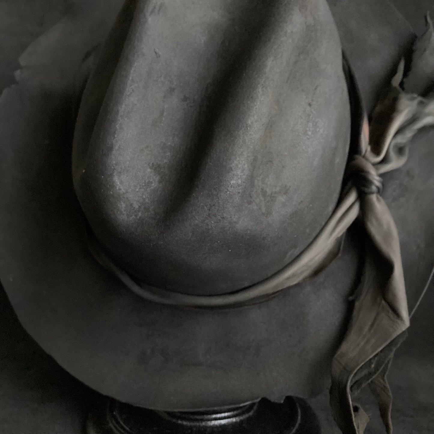 Charcoal jagged leather western hat