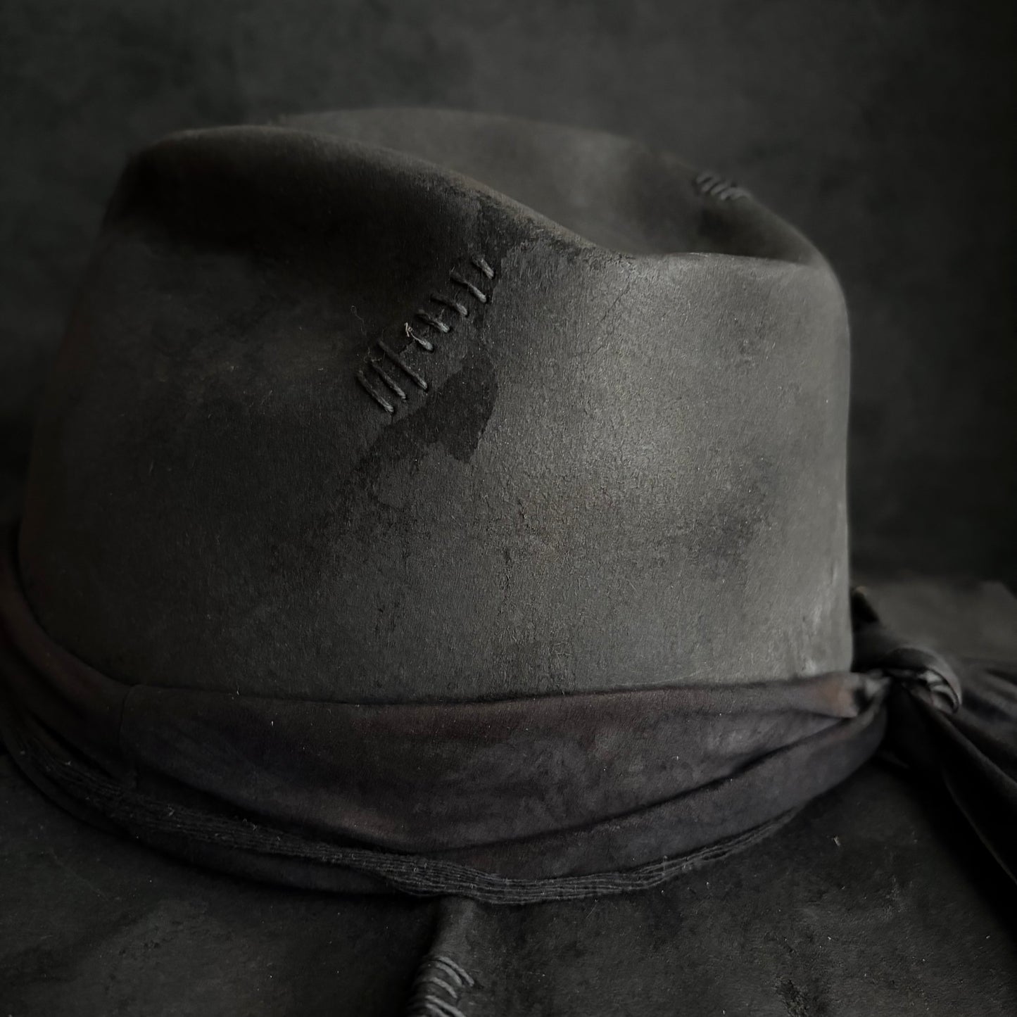 Charcoal back hide fedora hat