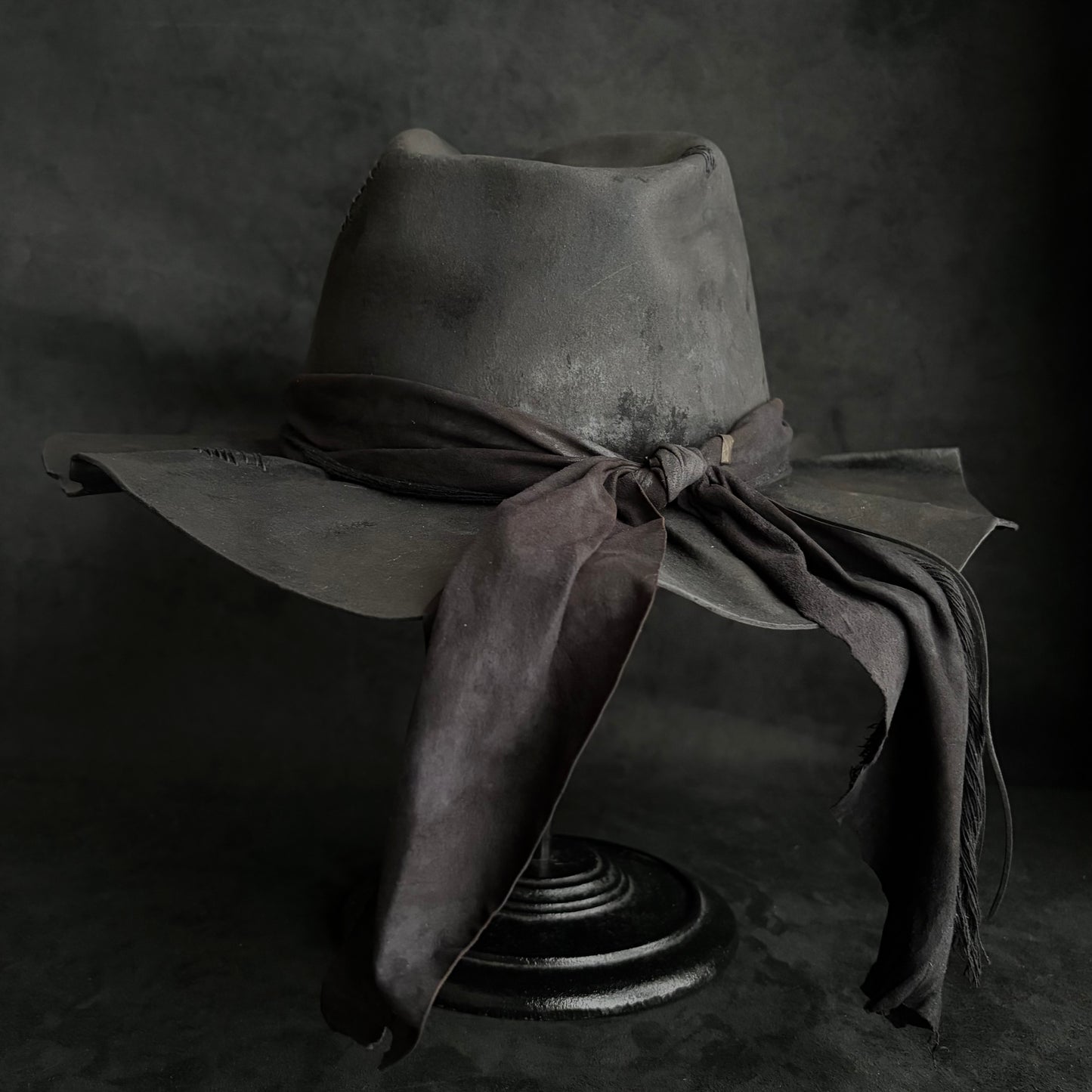 Charcoal back hide fedora hat