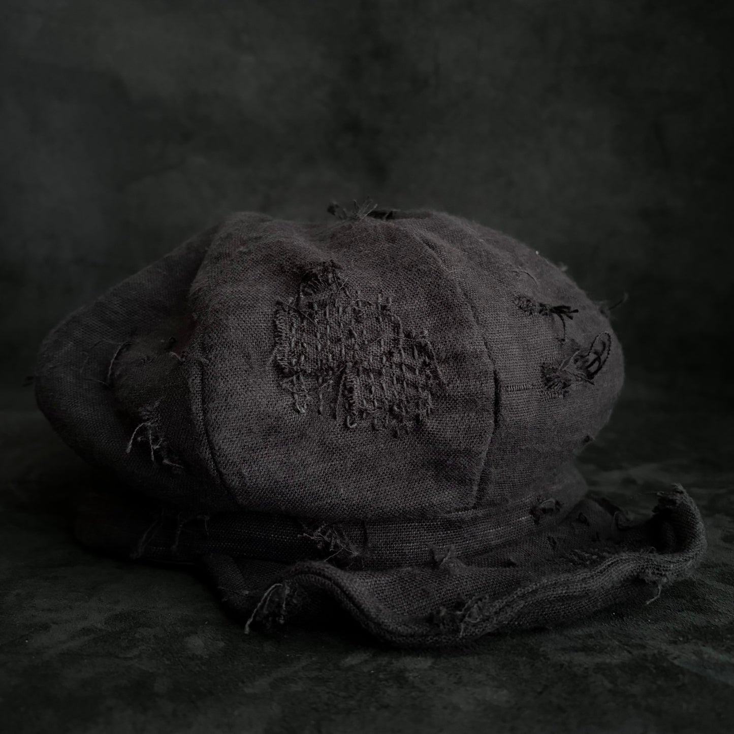Hand-dyed cotton stitch casquette