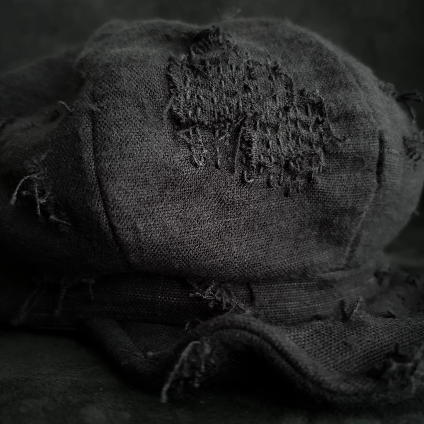 Hand-dyed cotton stitch casquette