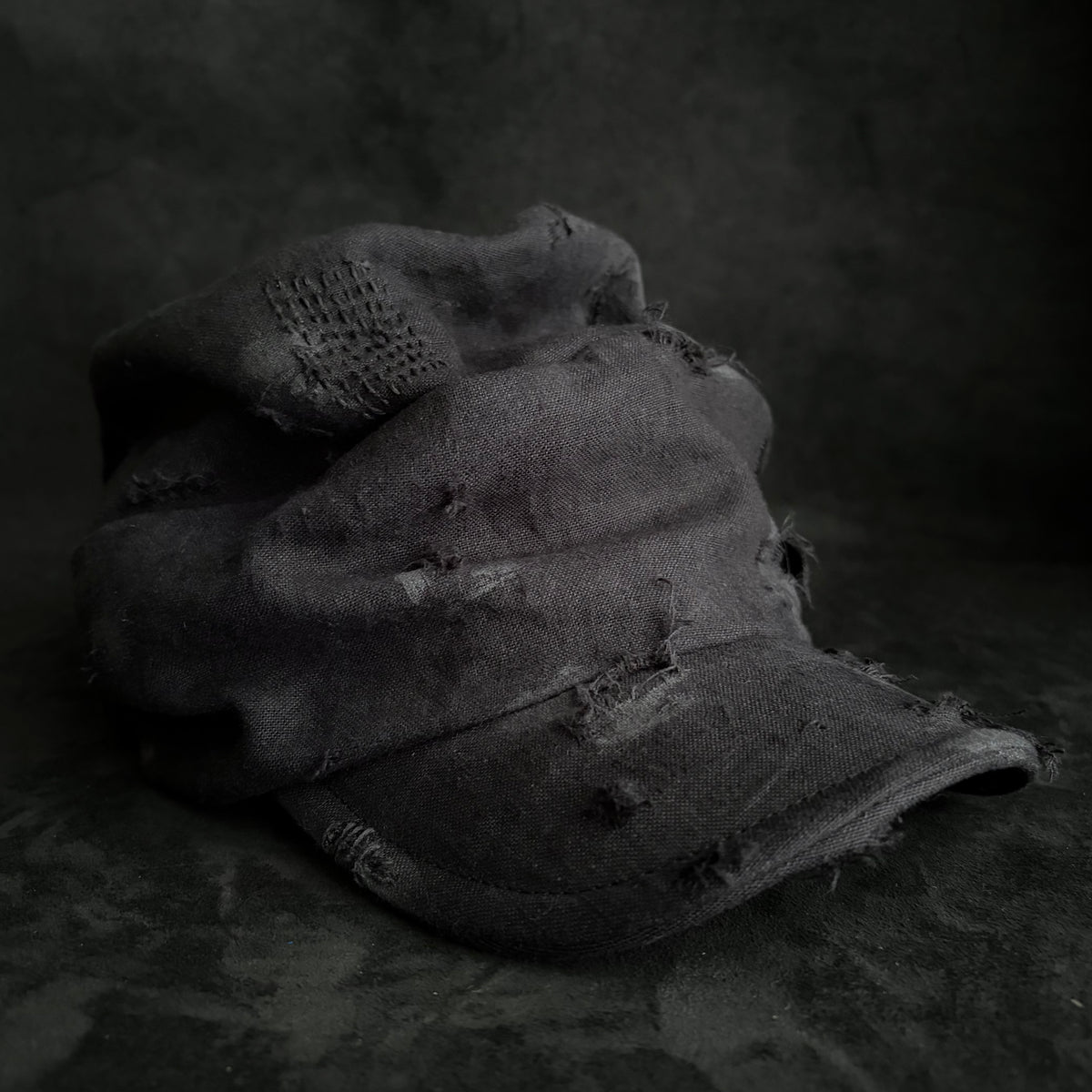 Black linen damage patchwork＆stitch casquette (brim core)
