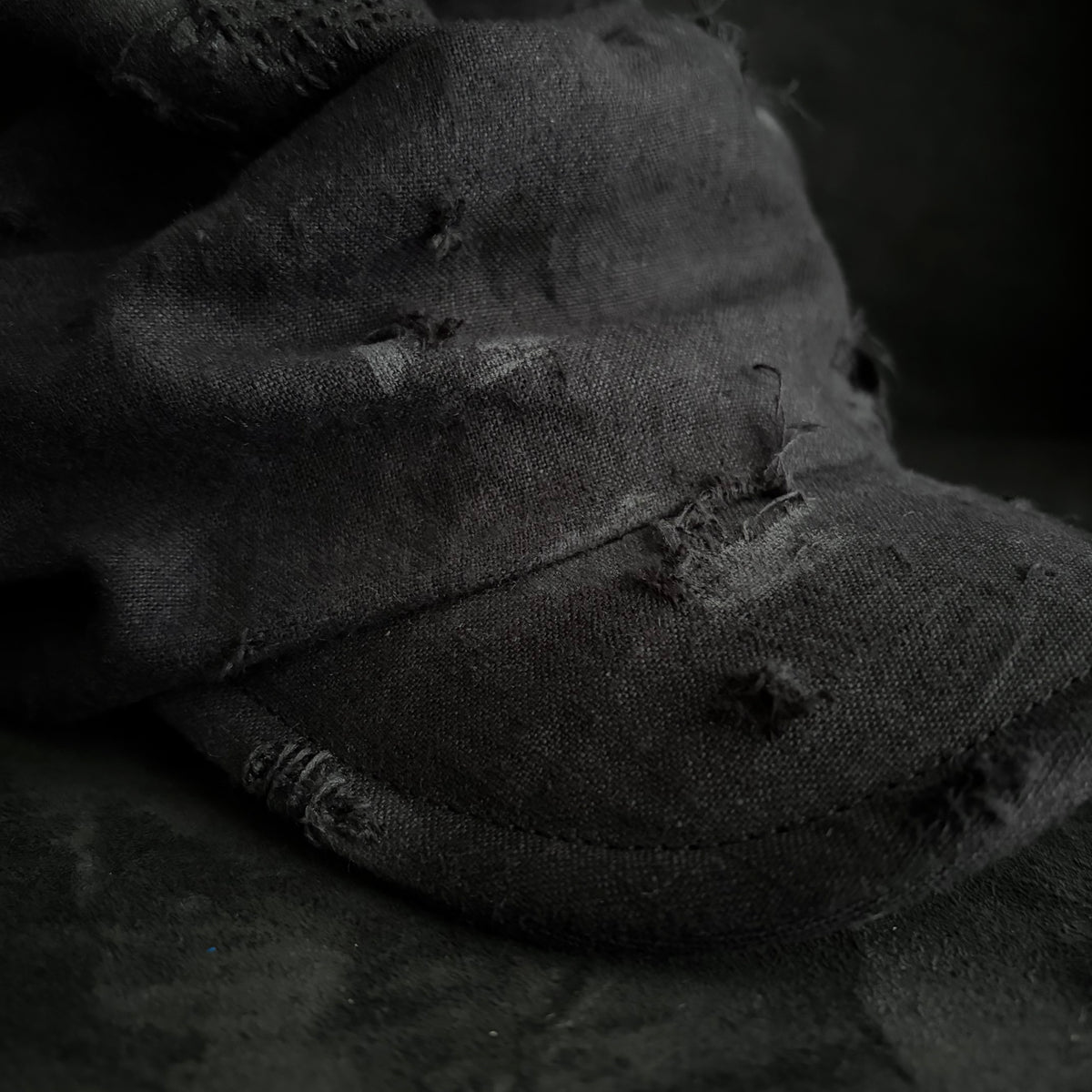 Black linen damage patchwork＆stitch casquette (brim core)