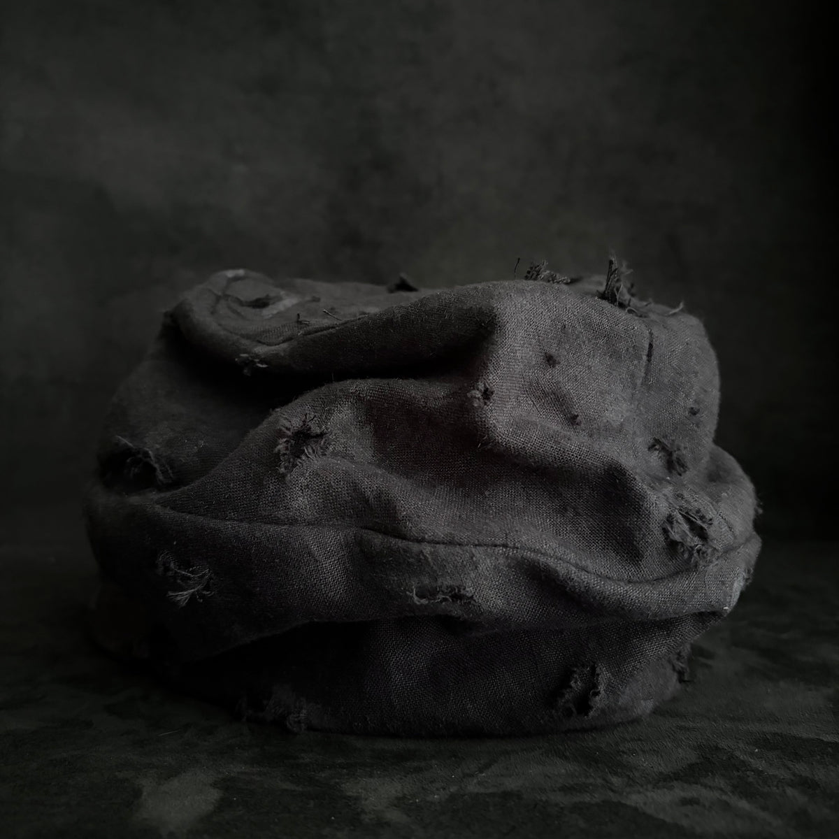 Black linen damage patchwork＆stitch casquette (brim core)
