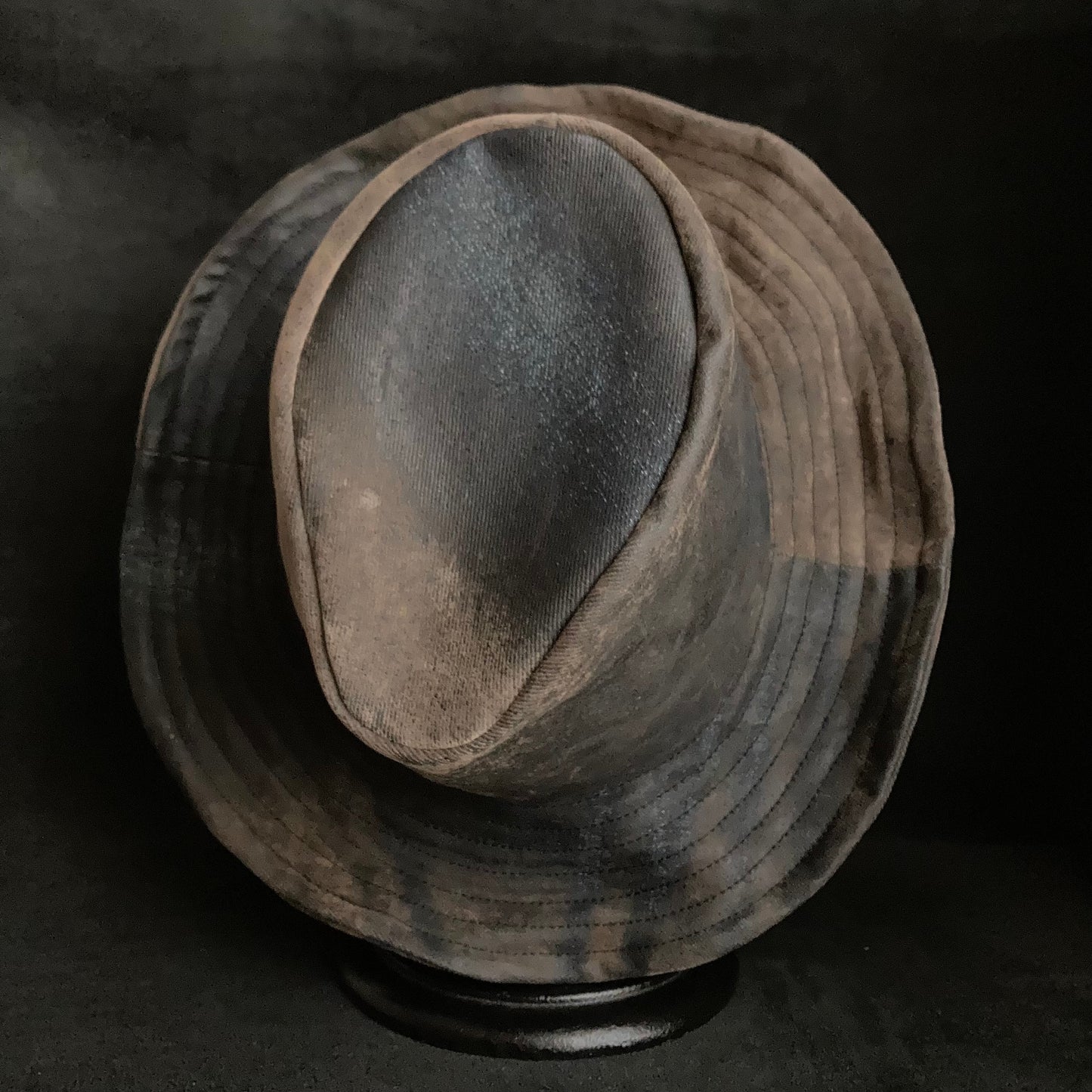 Iron-colored cloth fedora hat