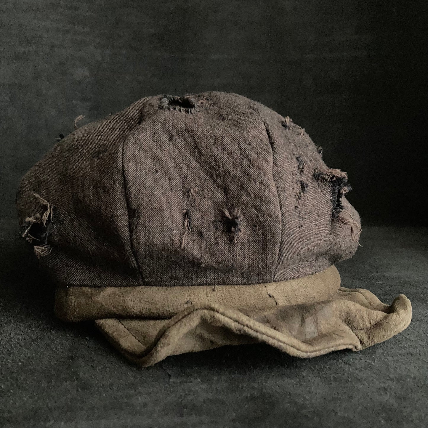 Slab khaki brown damage  casquette