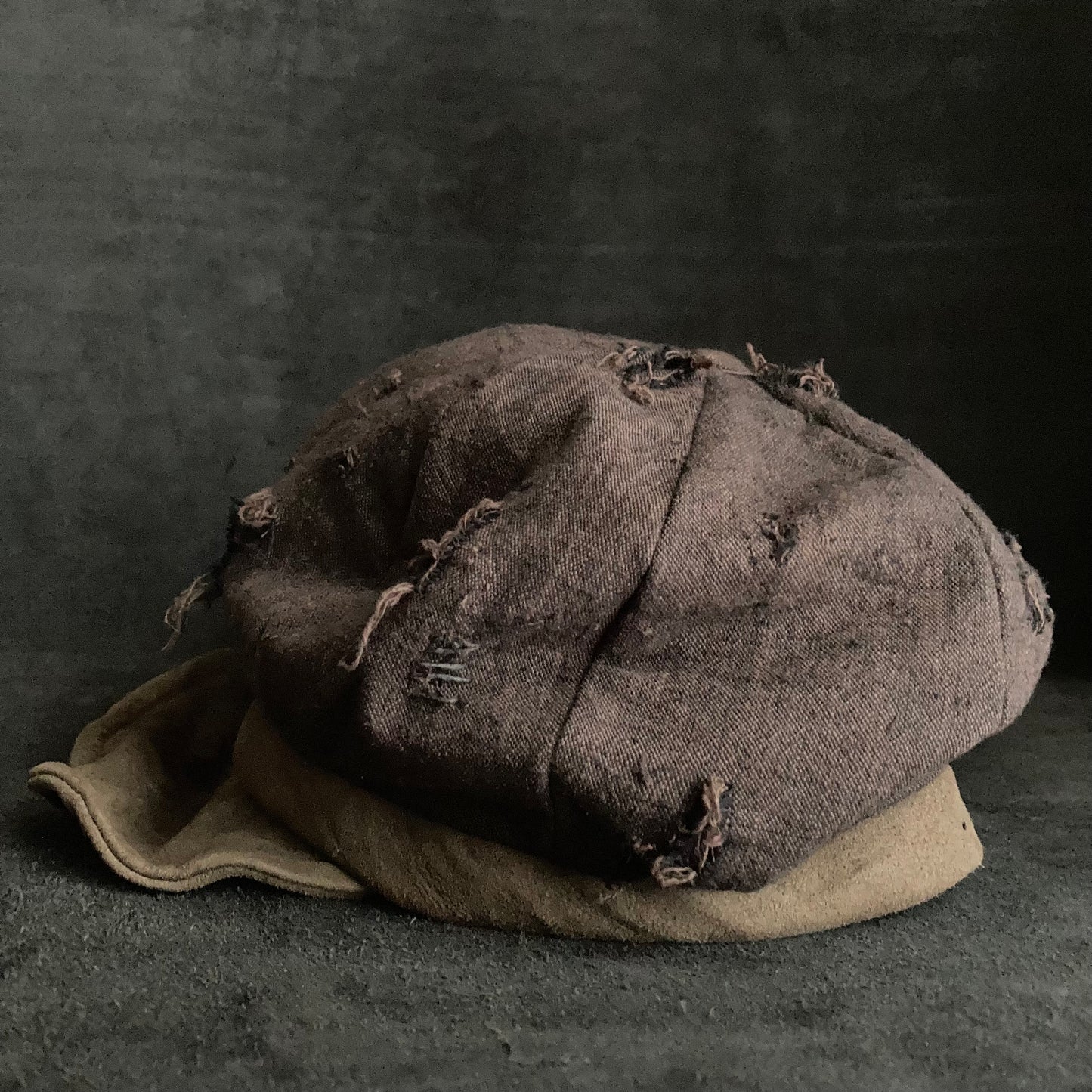 Slab khaki brown damage  casquette