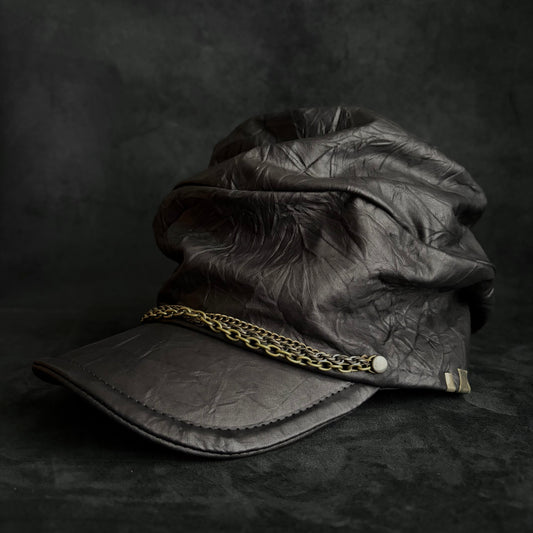 Wrinkle hide chain turn cap