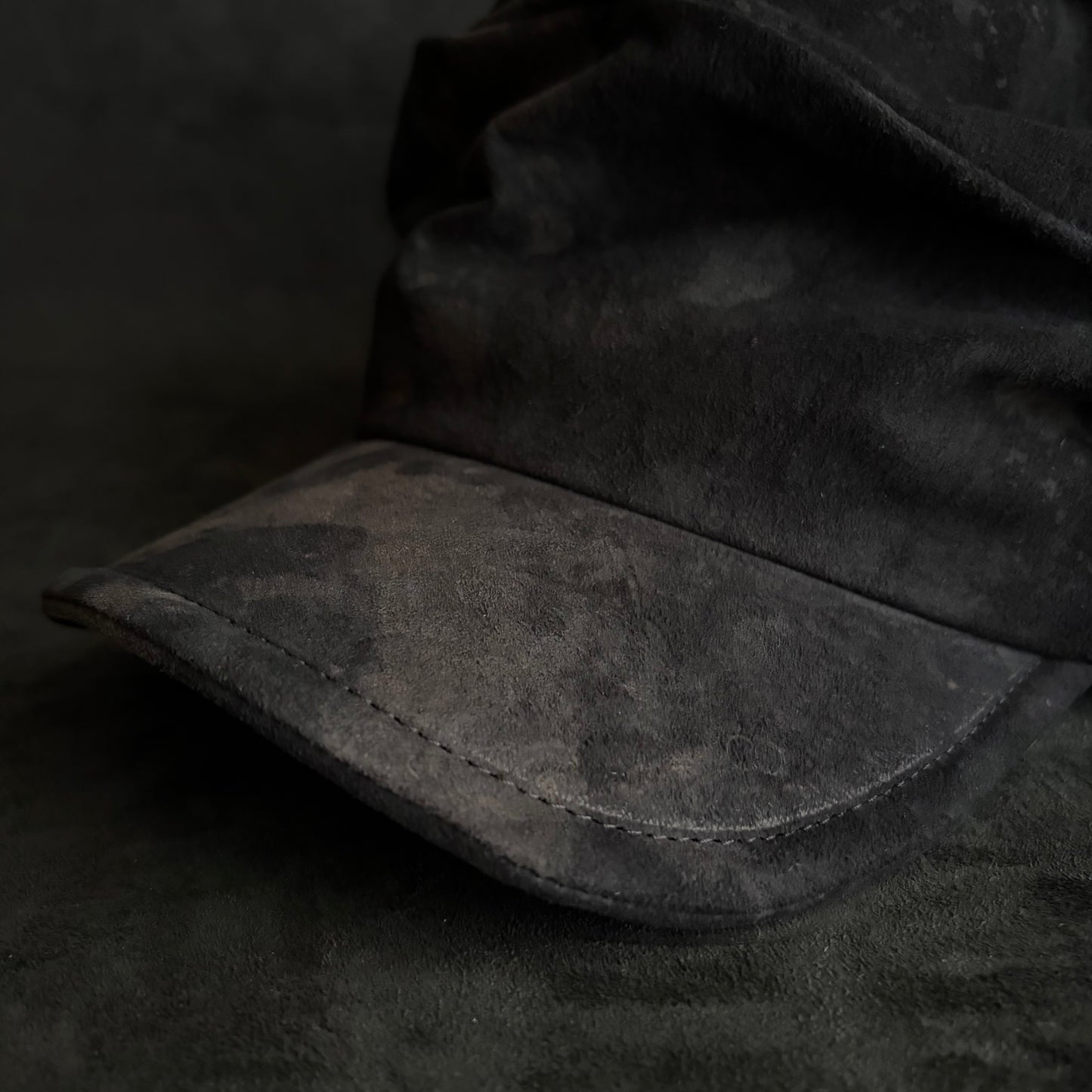 Grim partial turn cap