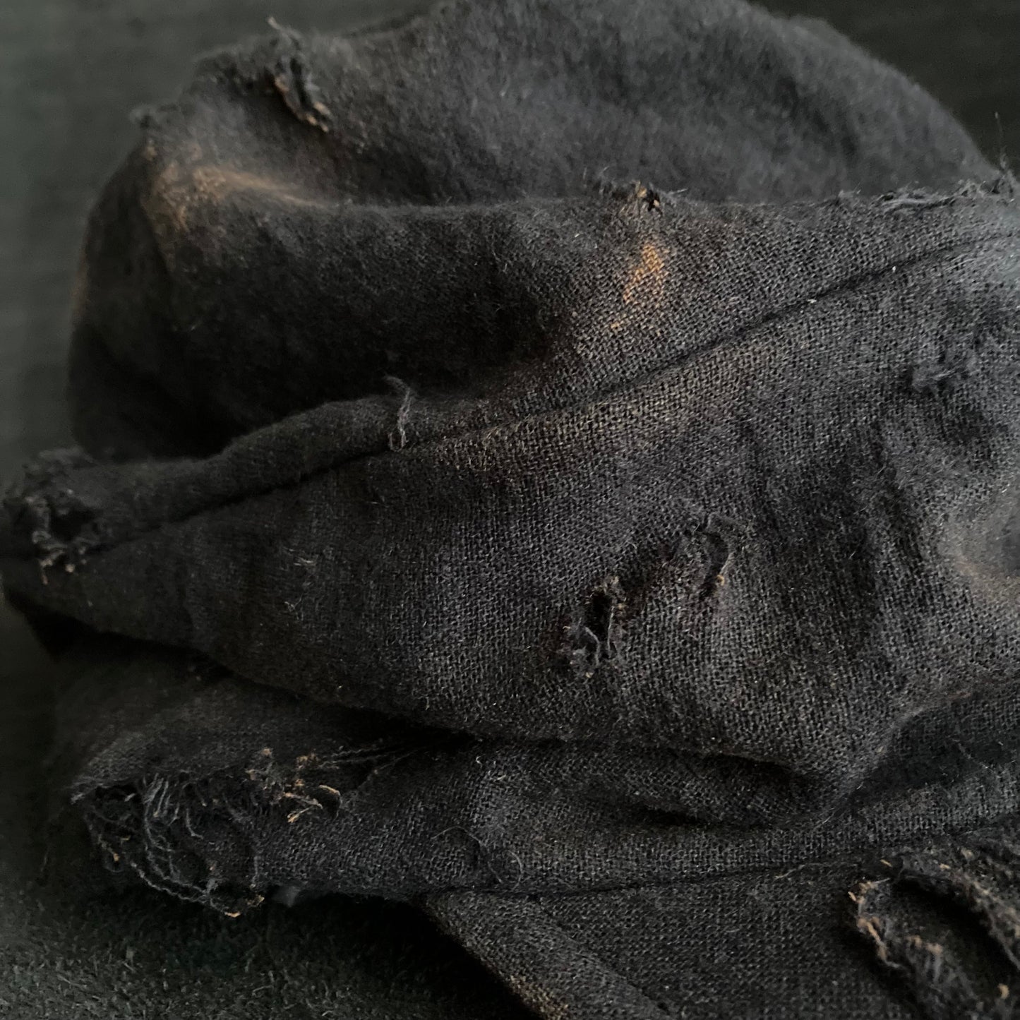 Black cotton linen burned turn cap (brim core)