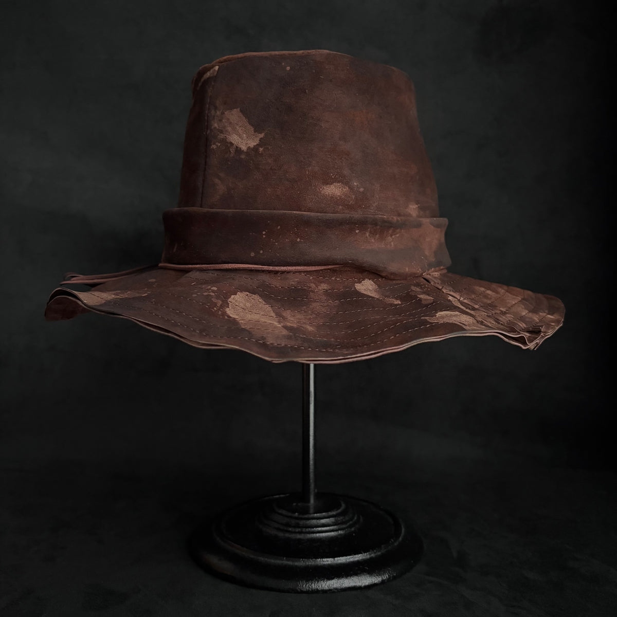 Bark brown leather fedora hat