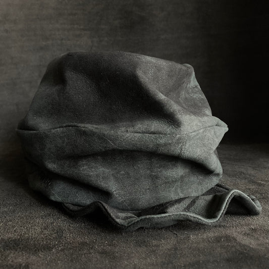 Lake leather stitch turn cap