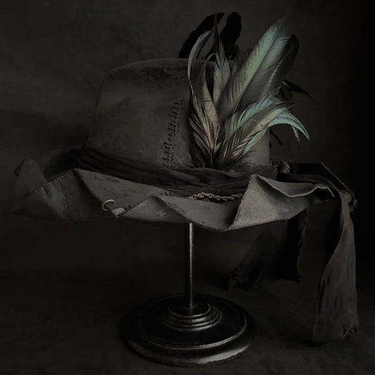 Fly feather folding brim fedora hat