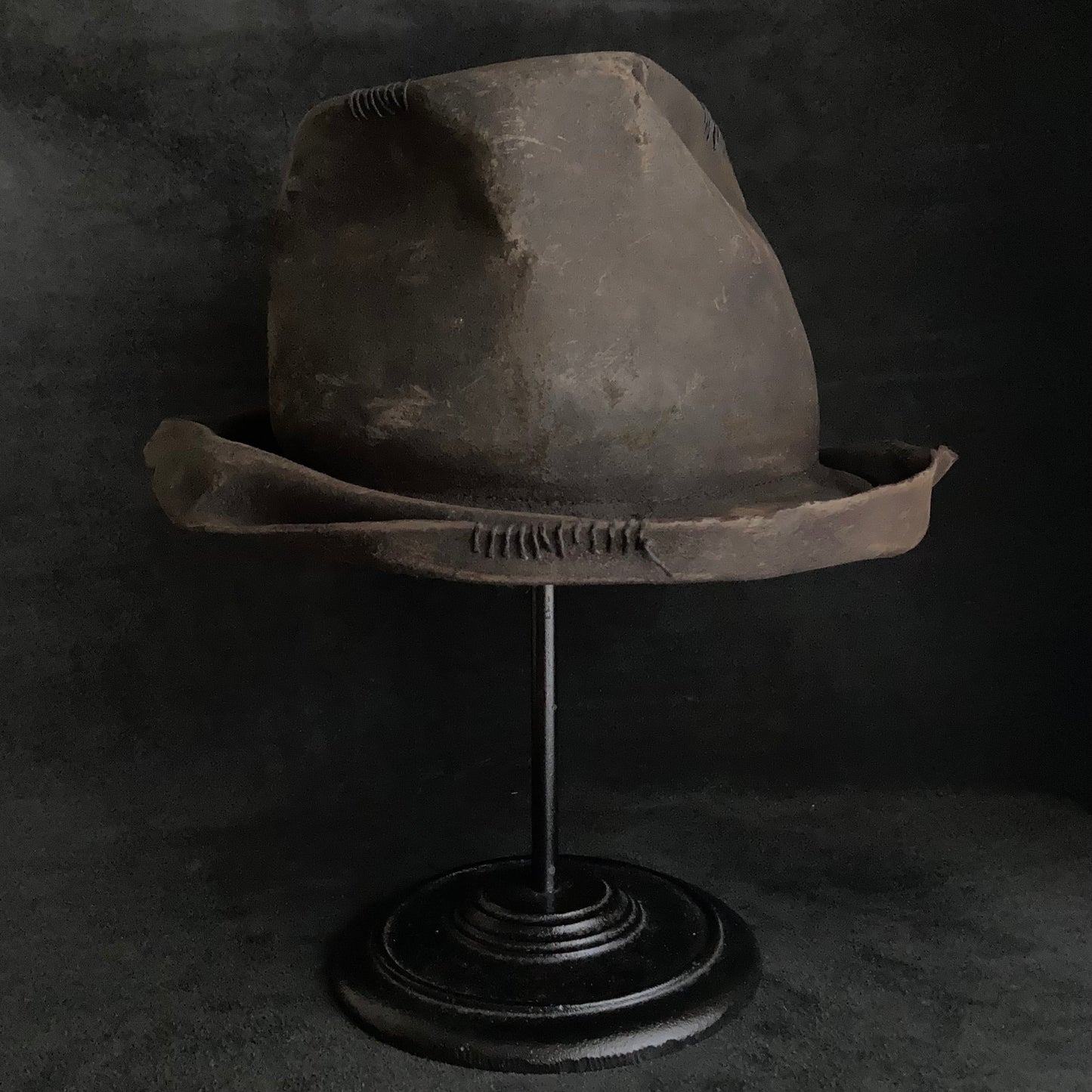 Sense shape crushed fedora hat