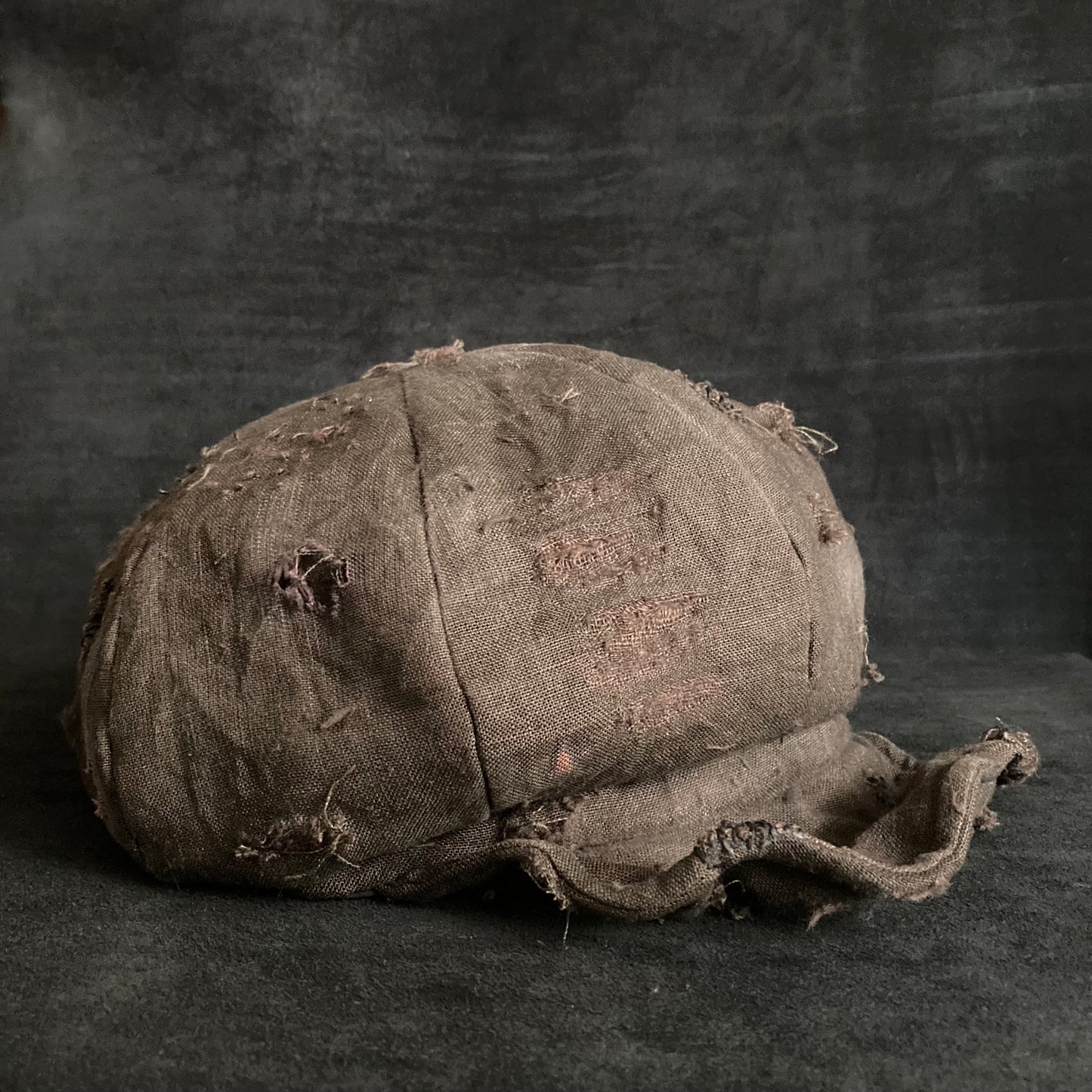 Brown khaki linen damage  casquette