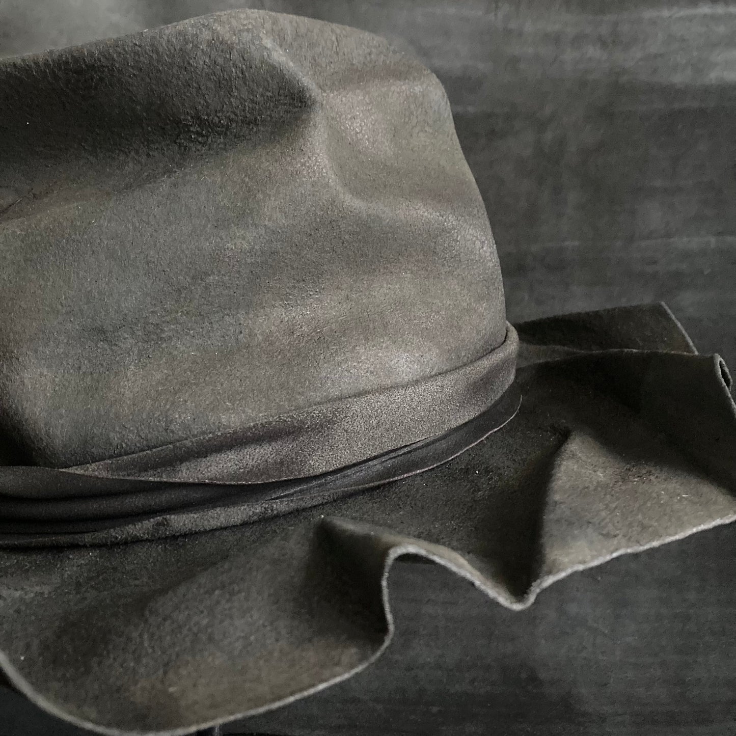 Charcoal diamond crumpled crush hat