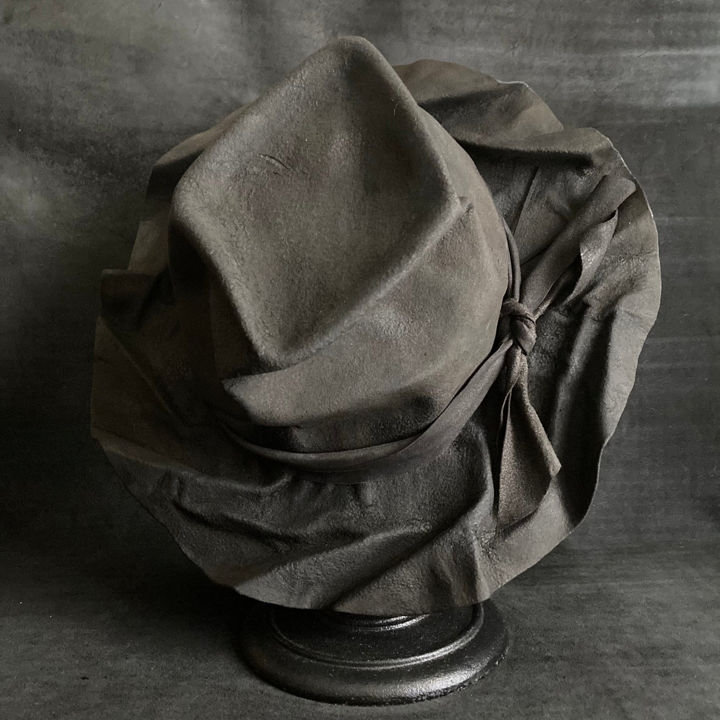 Charcoal diamond crumpled crush hat